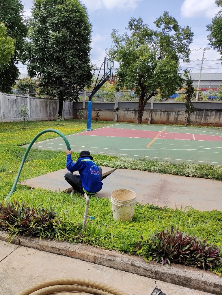 Rút hầm cầu phường Tân Mai